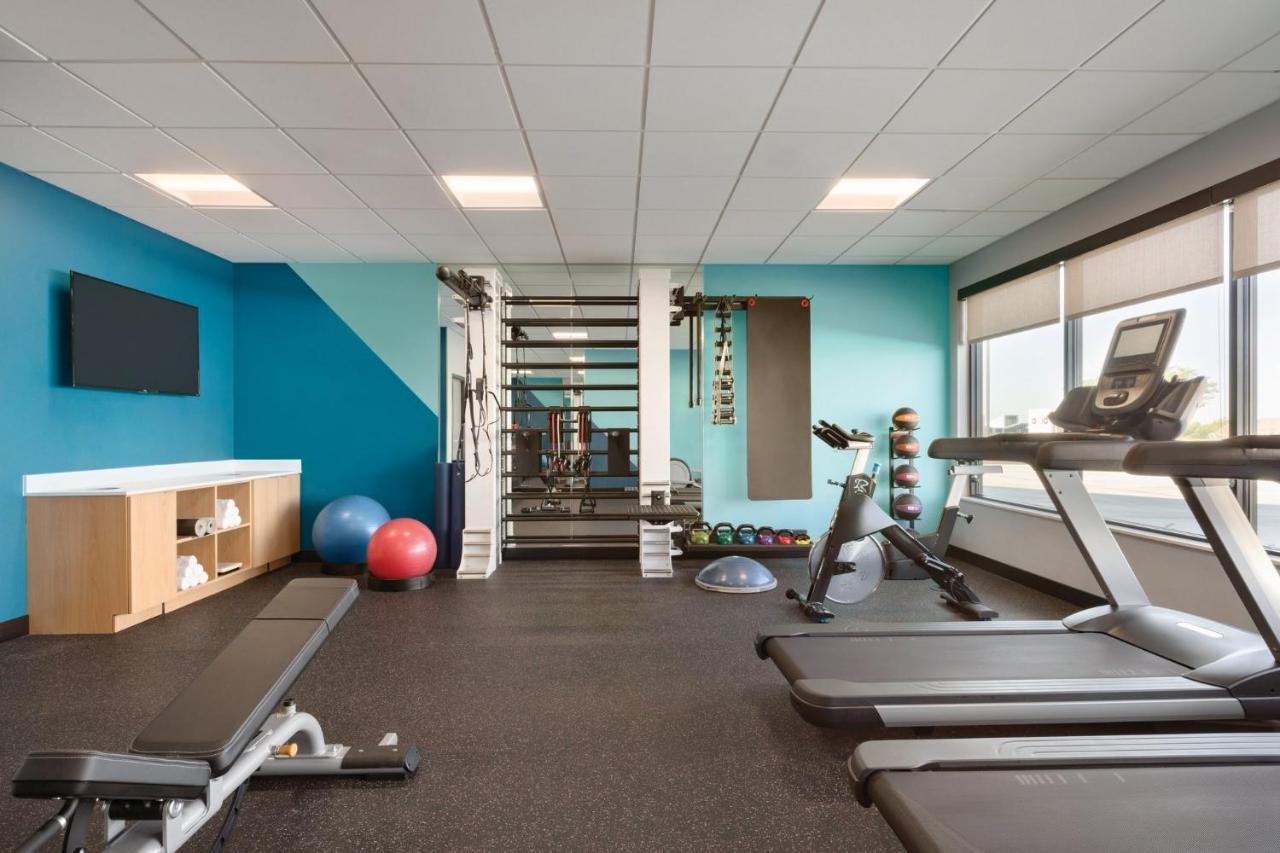 Avid Hotels Elkhart North By Ihg Buitenkant foto