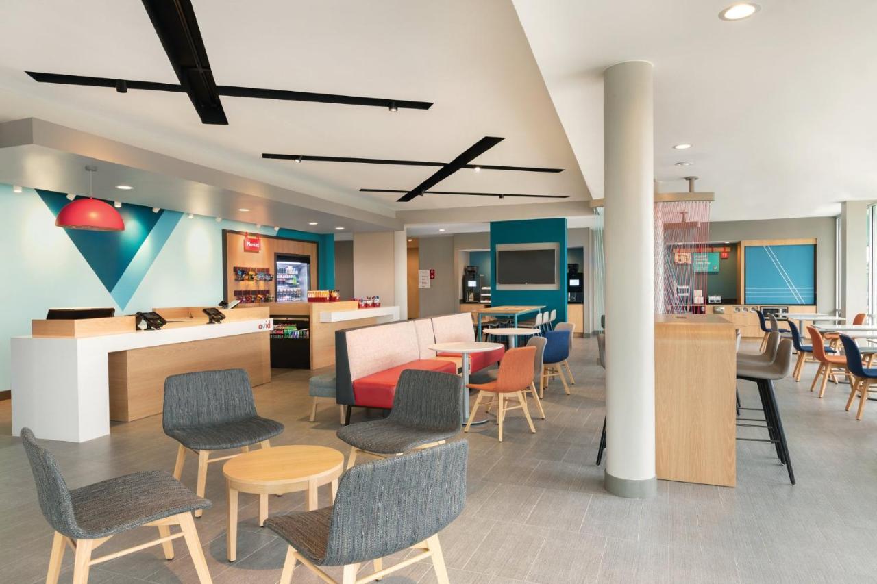 Avid Hotels Elkhart North By Ihg Buitenkant foto