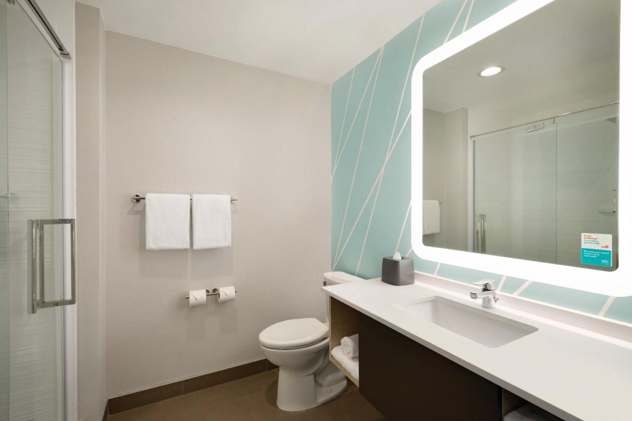 Avid Hotels Elkhart North By Ihg Buitenkant foto